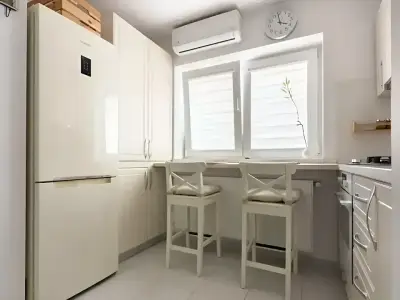 Garsoniera de inchiriere Sector 3 Bucuresti bucatarie mica